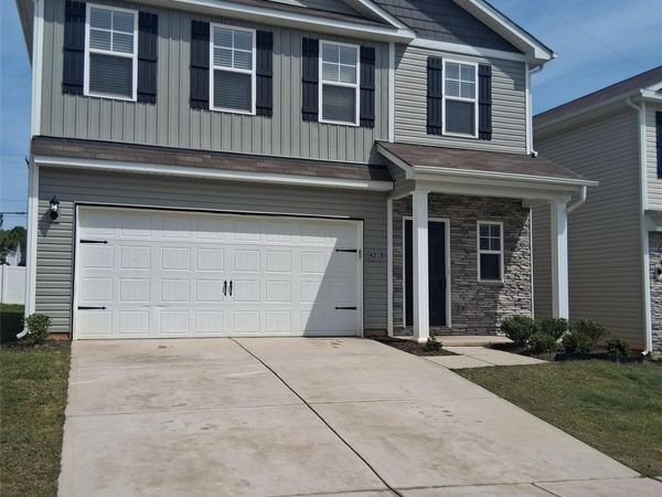 4213 Stoneygreen Lane , Charlotte, NC 28215
