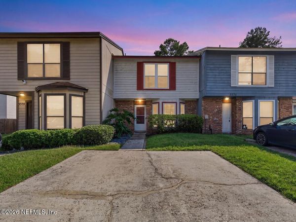 5572 BRYNER Drive, Jacksonville, FL 32244