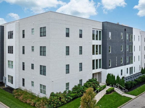 5339 Highpointe Lakes Drive , Unit 302, Westerville, OH 43081
