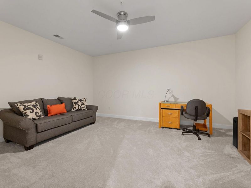 5339 Highpointe Lakes Drive , Unit 302, Westerville, OH 43081 Photo 20