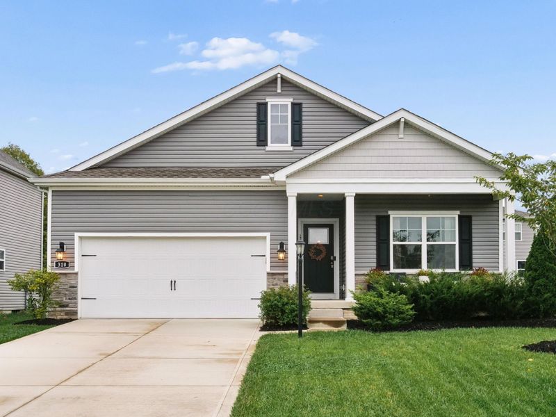 310 Mahogany Lane, Commercial Point, OH 43116 Photo 2