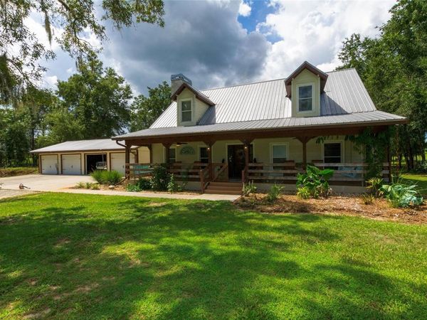 13210 S OAKVIEW AVENUE , FLORAL CITY, FL 34436