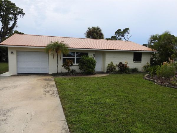 7611 SENRAB DRIVE , BRADENTON, FL 34209