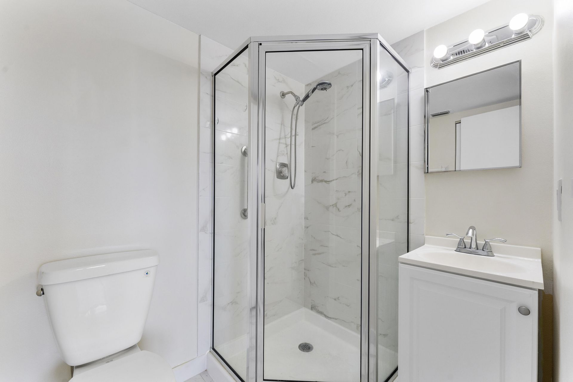 1160 Mahogany Way, Unit 103, Delray Beach, FL 33445 Photo