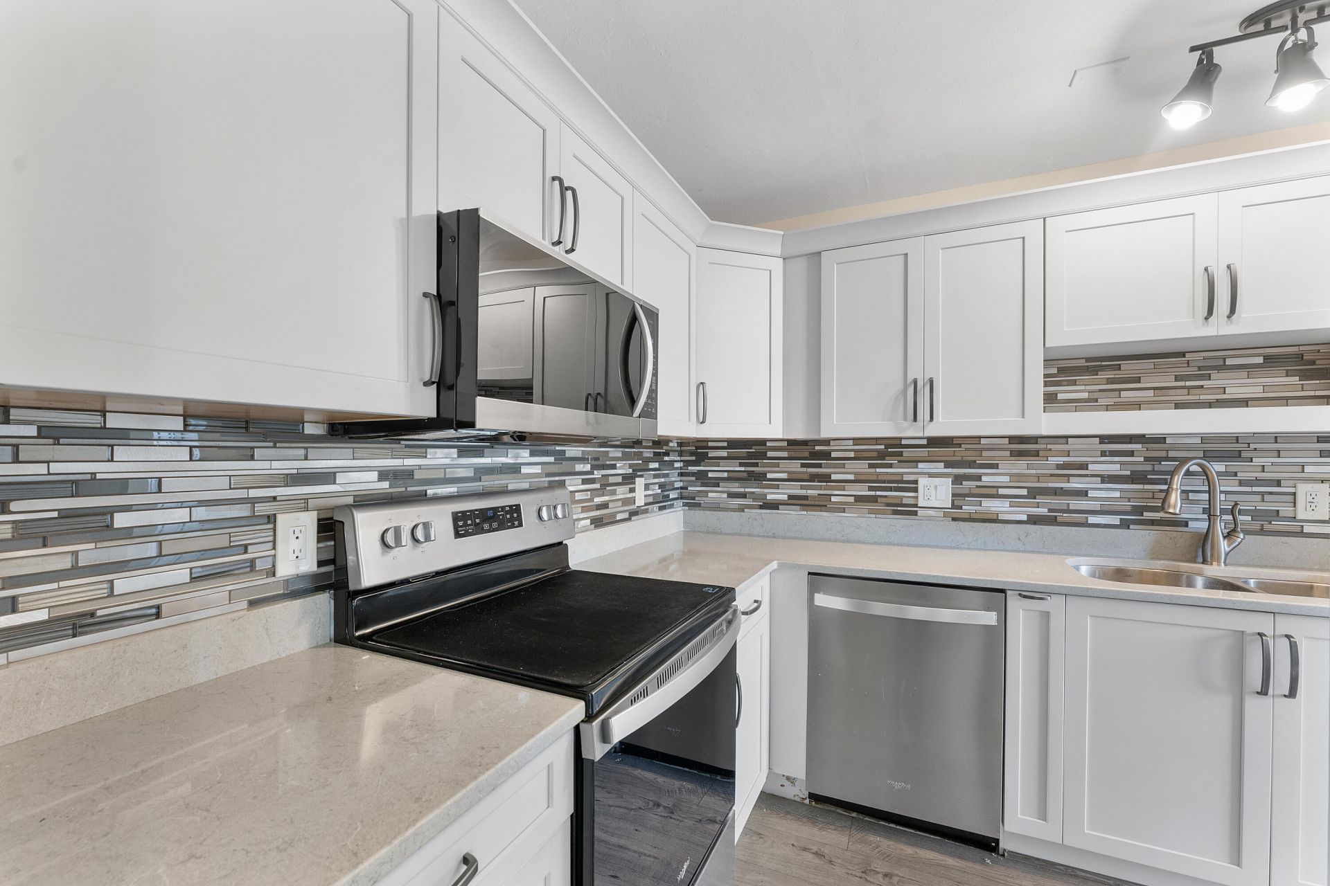 1160 Mahogany Way, Unit 103, Delray Beach, FL 33445 Photo