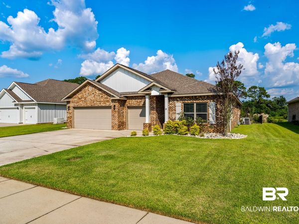 24658 Smarty Jones Circle, Daphne, AL 36526