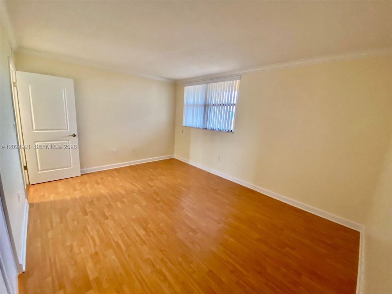 8881 A Fontainebleau Blvd, Unit 307, Miami, FL 33172 Photo