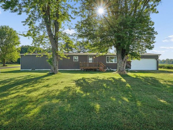 9730 Lake Road NE, Millersport, OH 43046