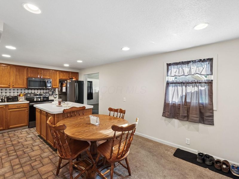 9730 Lake Road NE, Millersport, OH 43046 Photo 11