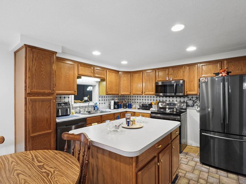 9730 Lake Road NE, Millersport, OH 43046 Photo 13