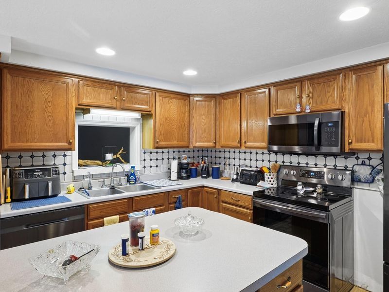 9730 Lake Road NE, Millersport, OH 43046 Photo 14