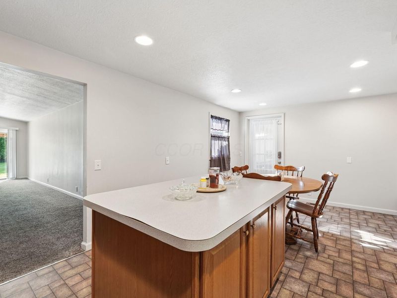 9730 Lake Road NE, Millersport, OH 43046 Photo 16