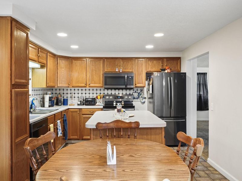 9730 Lake Road NE, Millersport, OH 43046 Photo 17