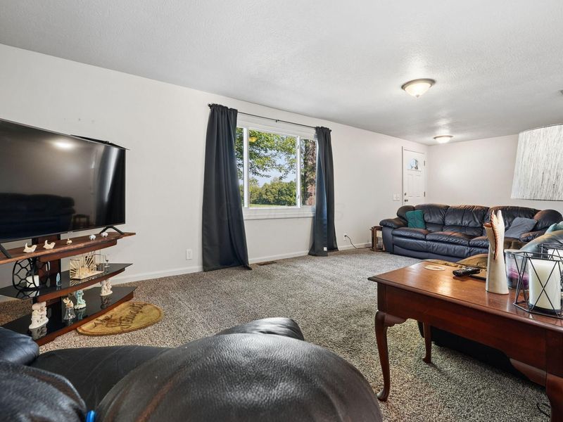 9730 Lake Road NE, Millersport, OH 43046 Photo 6