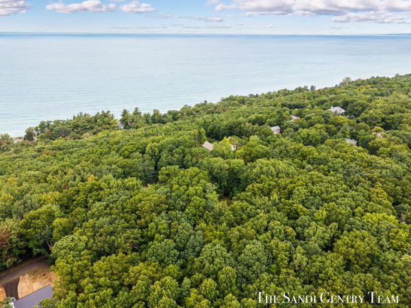 3177 N Silver Ridge Road, Mears, MI 49436