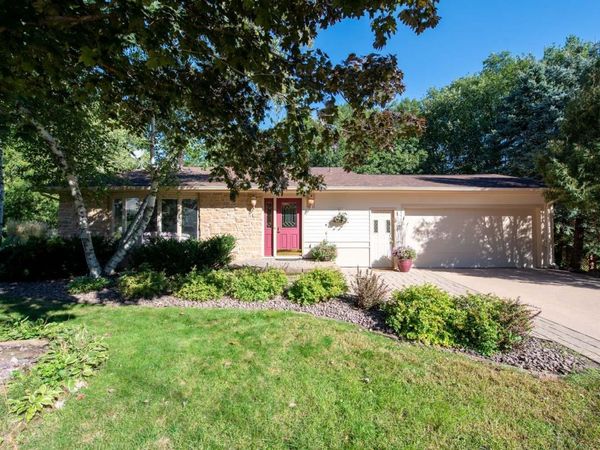 2 Capri Drive , Mankato, MN 56001