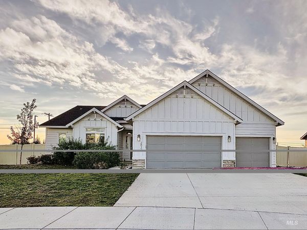 2815 N Klemmer Avenue, Kuna, ID 83634
