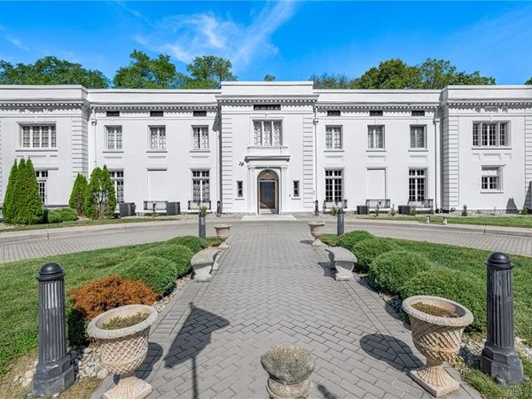 3500 Governors Trail, Kettering, OH 45409