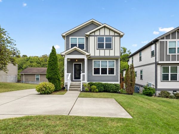 2610 Brittany Dr , Nashville, TN 37206