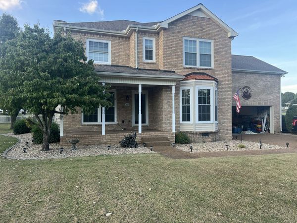 2120 Iroquois Ct , Thompsons Station, TN 37179