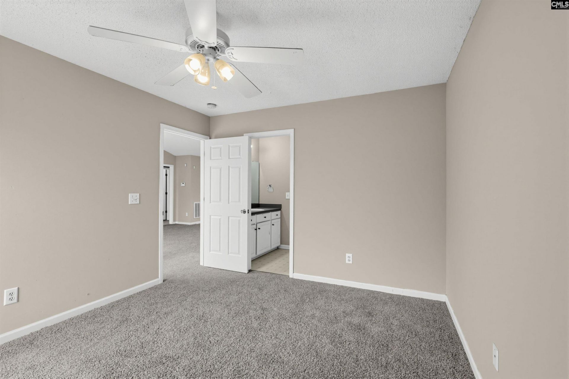 2 Kingstree Court  Photo 22