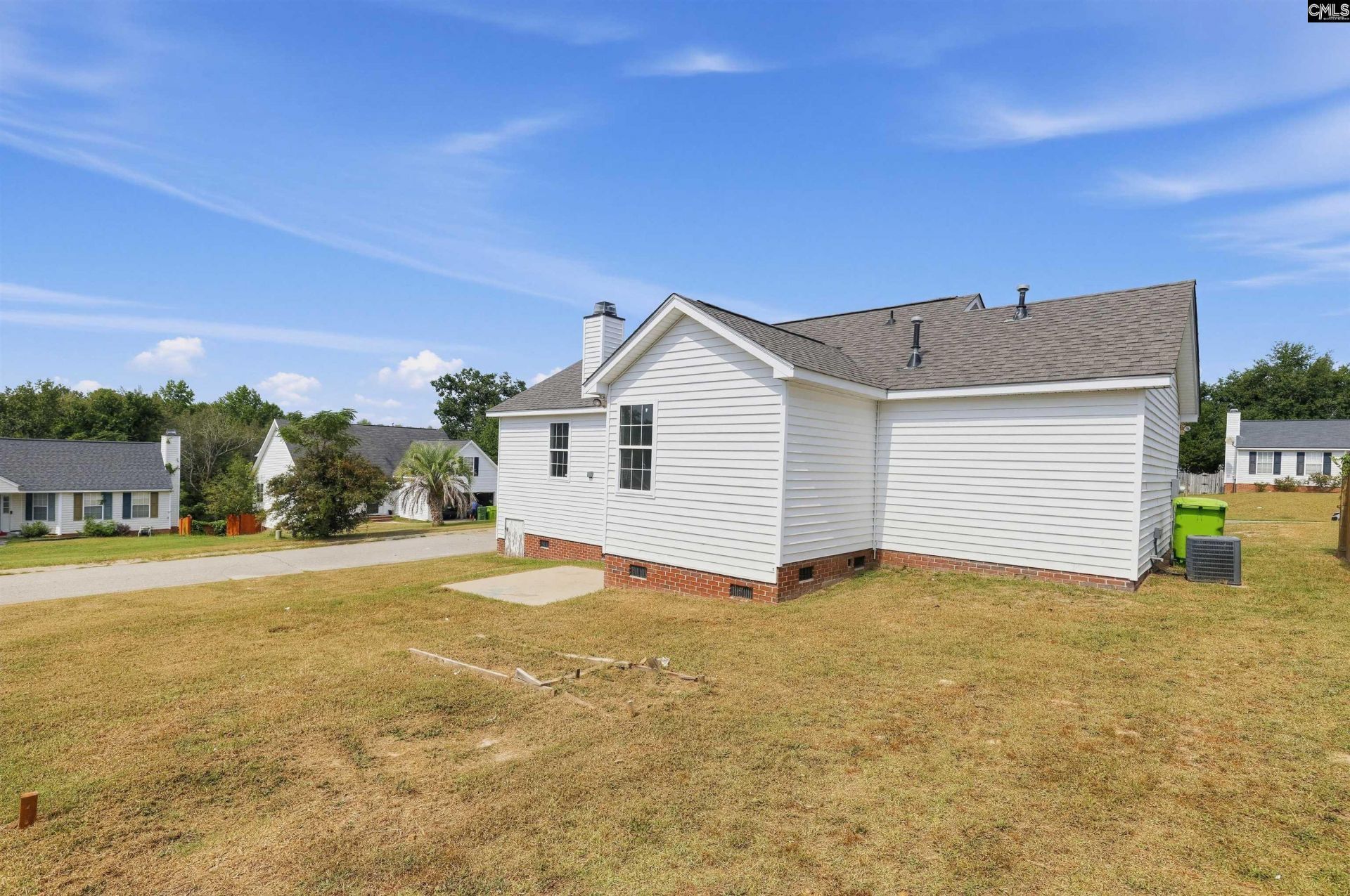2 Kingstree Court  Photo 32