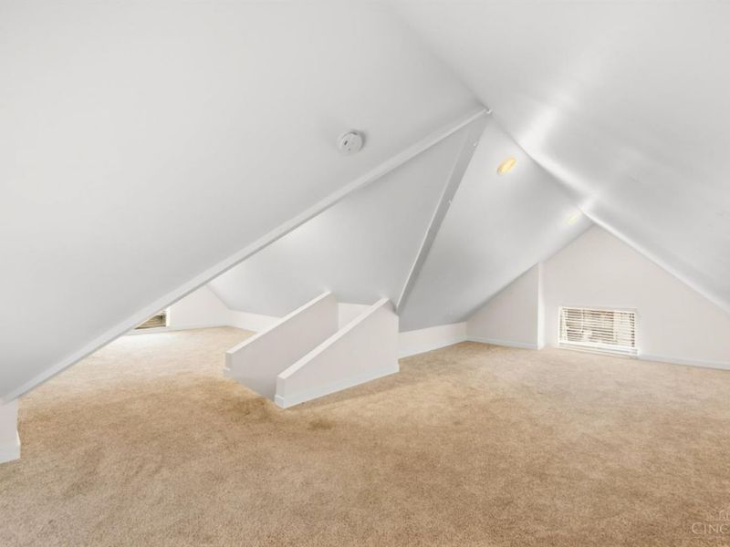 3144 Durrell Avenue, Cincinnati, OH 45207 Photo 32