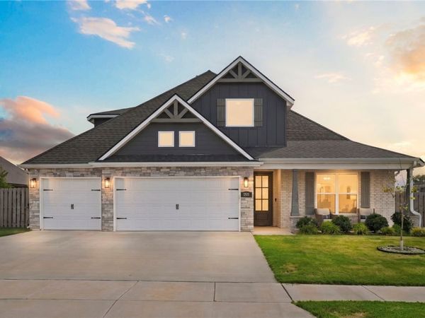 1511 Cullinan Street , Centerton, AR 72719