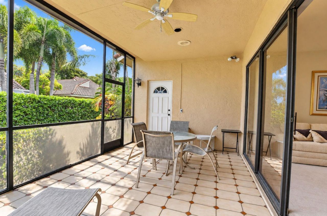 22650 Meridiana Drive, Boca Raton, FL 33433 Photo