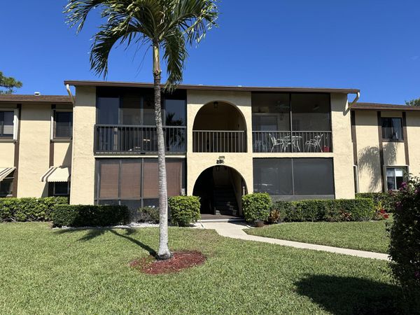 236 PINE HOV Circle, Unit D-2, Greenacres, FL 33463