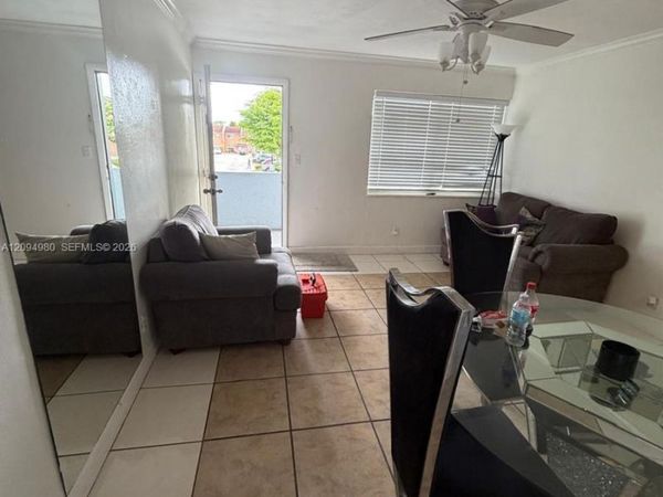 11005 SW 1st St , Unit 202, Sweetwater, FL 33174