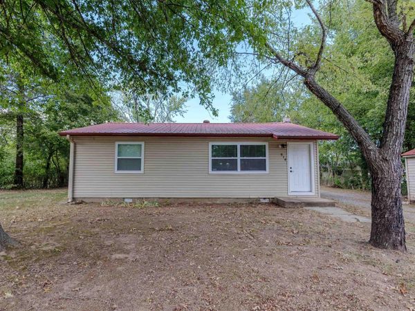 514 A Street , Perryville, AR 72126