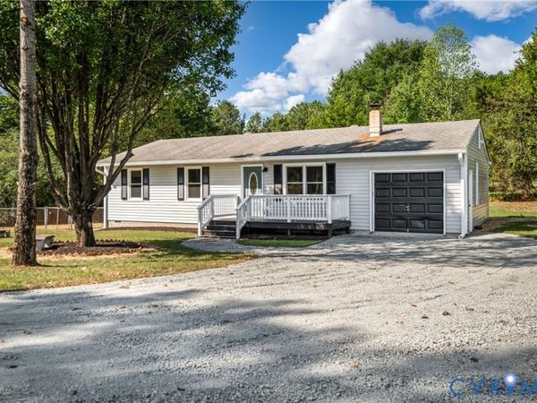 29340 Ellington Road , Dinwiddie, VA 23805