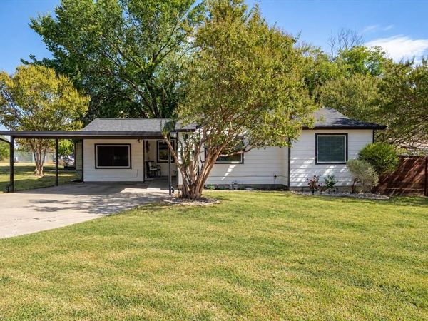 5301 Odell Drive , Fort Worth, TX 76115