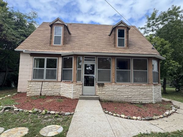 440 E Park Street, Duquoin, IL 62832