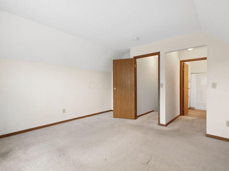 7831 Farmsbury Drive, Reynoldsburg, OH 43068 Photo 28