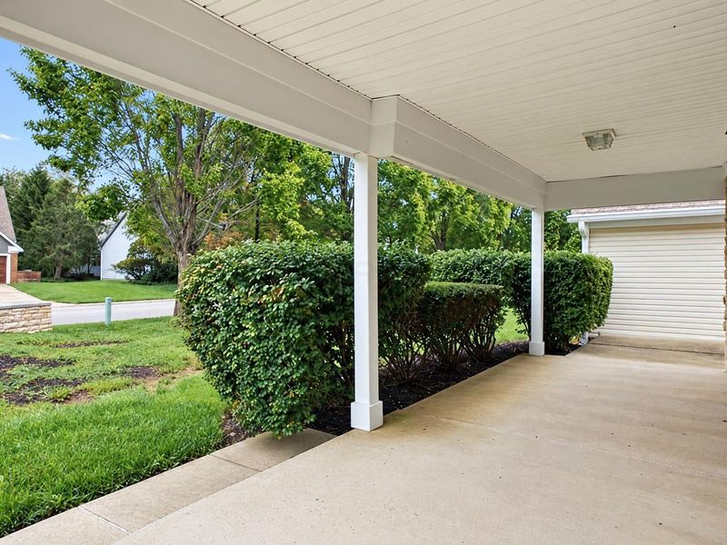 7831 Farmsbury Drive, Reynoldsburg, OH 43068 Photo 4