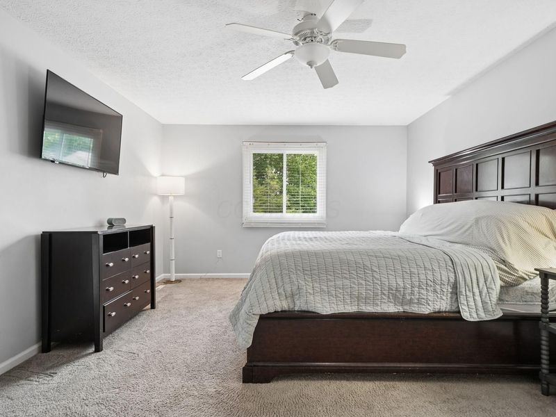 5194 Longrifle Road , Westerville, OH 43081 Photo 19