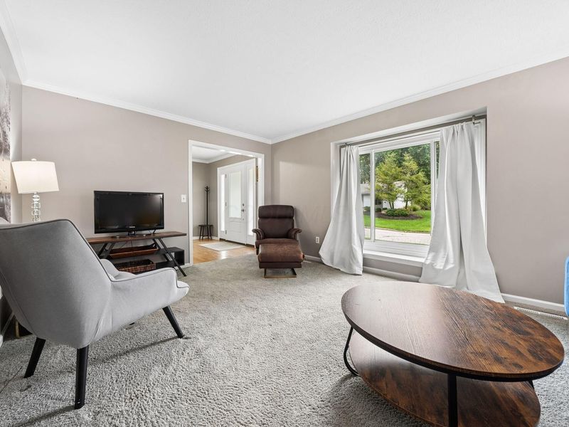 5194 Longrifle Road , Westerville, OH 43081 Photo 9