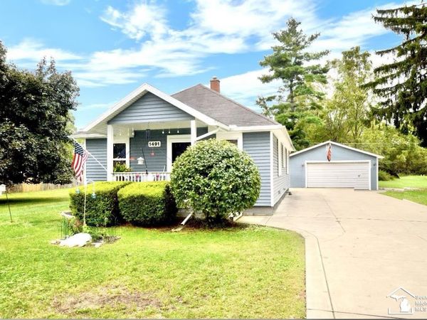 1491 Hendricks Road, Monroe, MI 48162