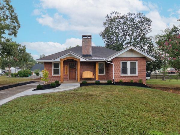 1207 Spring Creek Road, Chattanooga, TN 37412