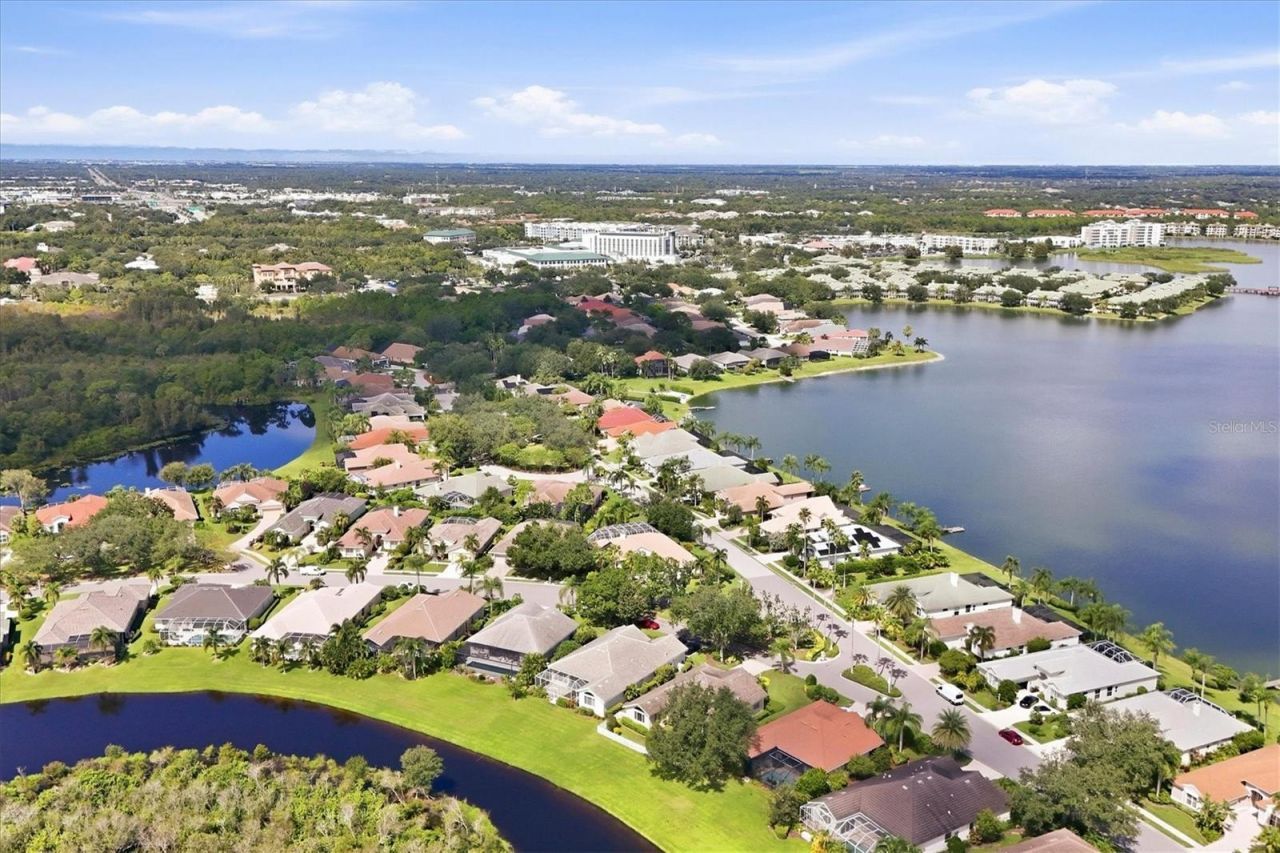 8404 Misty Morning Court, Lakewood Ranch, FL 34202 Photo