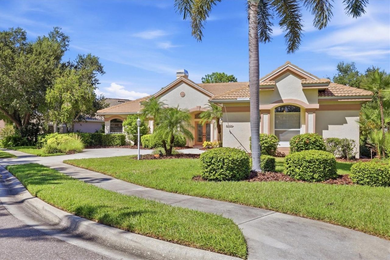 8404 Misty Morning Court, Lakewood Ranch, FL 34202 Photo