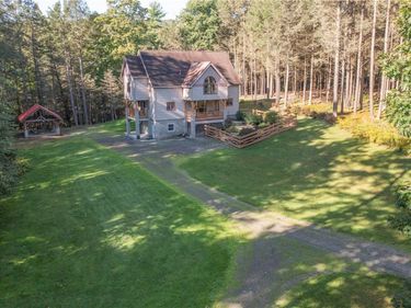 7223 Clement Road , Naples, NY 14512