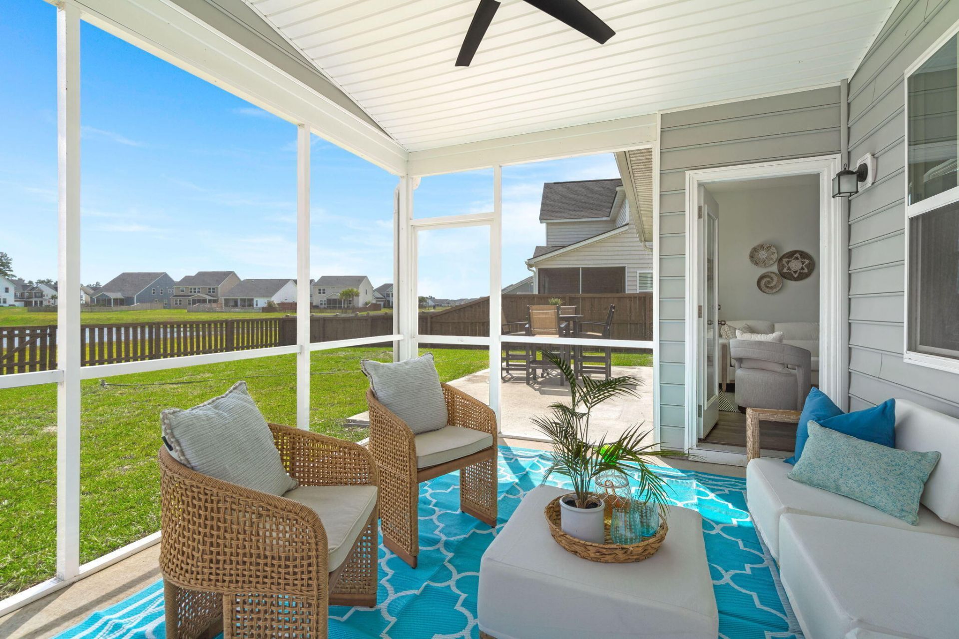 304 Firewheel Court Photo 32