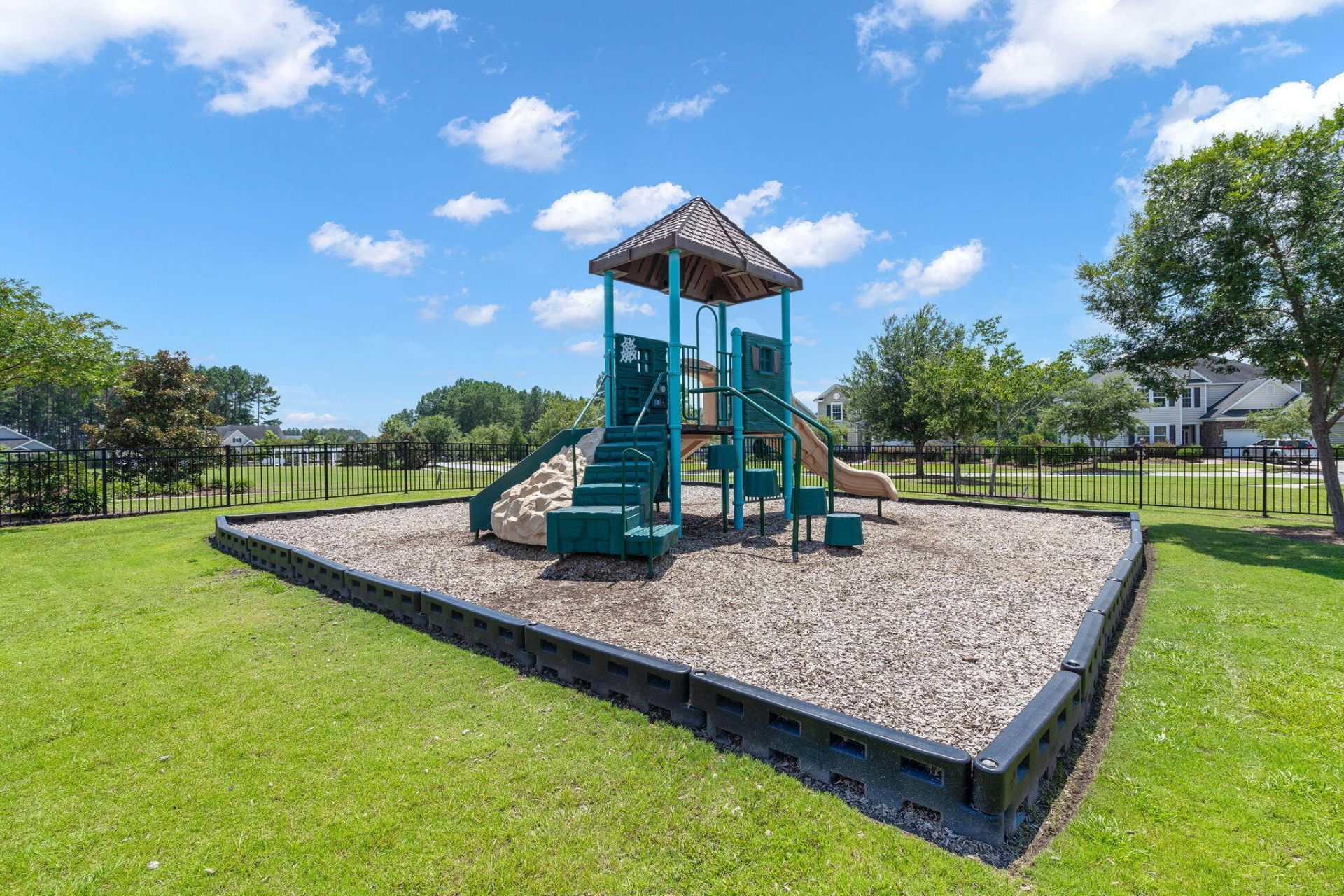 304 Firewheel Court Photo 39