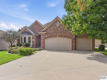 1364 S 181 Plaza, Omaha, NE 68130