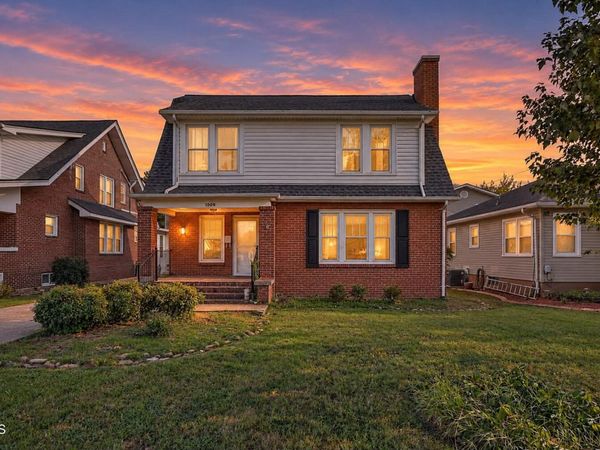 1009 West Sullivan Street, Kingsport, TN 37660