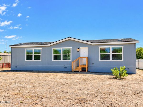 17840 Blackbird Drive, Reno, NV 89508