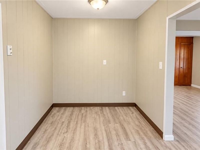 5060 Lauderdale Drive, Moraine, OH 45439 Photo 7